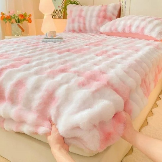 Cozy Fleece Fitted Sheet | Winter Warmth, Full Coverage & Non-Slip Mattress Protector