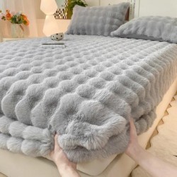 Cozy Fleece Fitted Sheet | Winter Warmth, Full Coverage & Non-Slip Mattress Protector