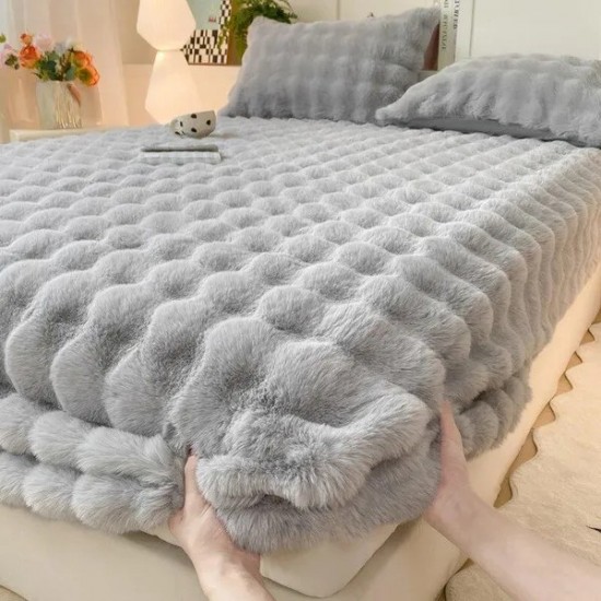 Cozy Fleece Fitted Sheet | Winter Warmth, Full Coverage & Non-Slip Mattress Protector